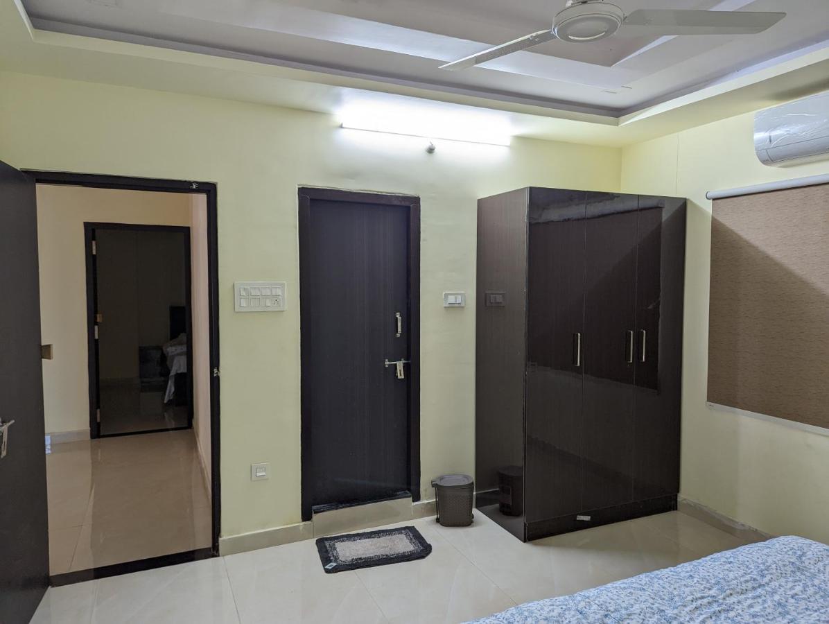 Ramya Grand Apartment Визакхапатнам Екстериор снимка