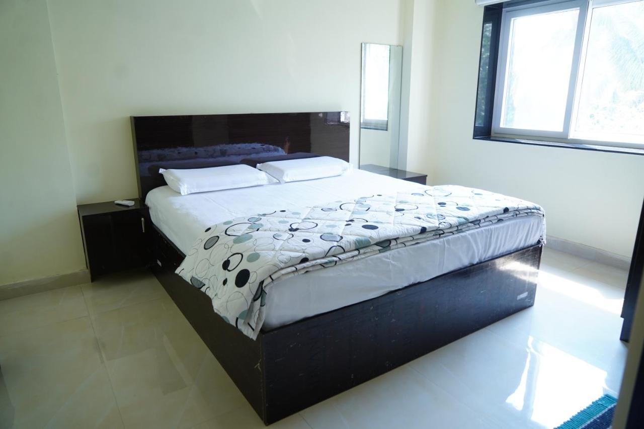 Ramya Grand Apartment Визакхапатнам Екстериор снимка